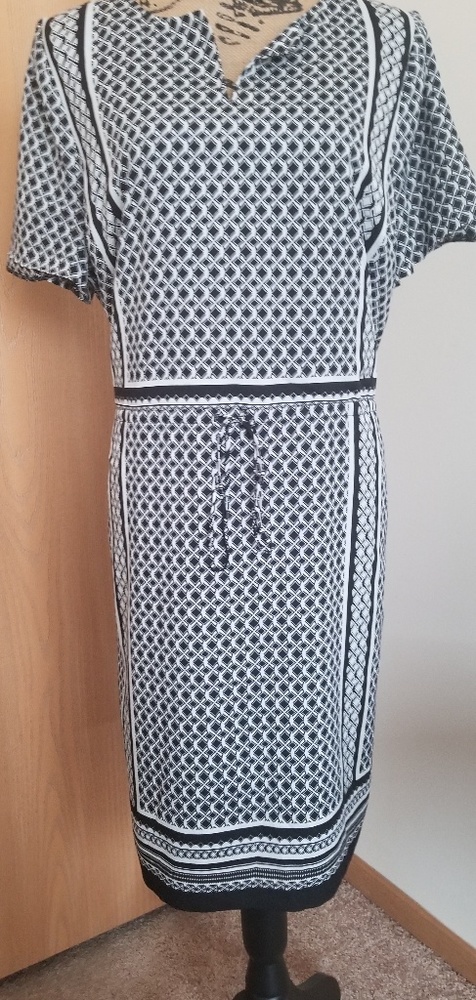 The Limited black & white patterned dress